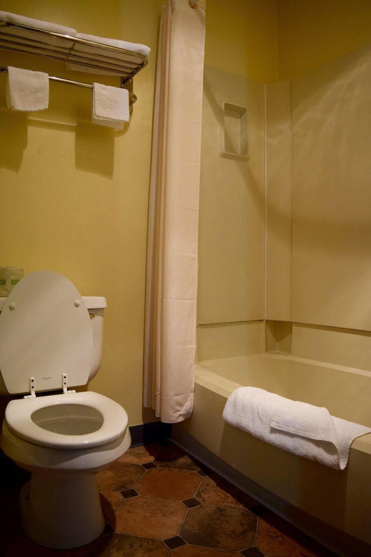 Snelling Motor Inn Mendota Экстерьер фото